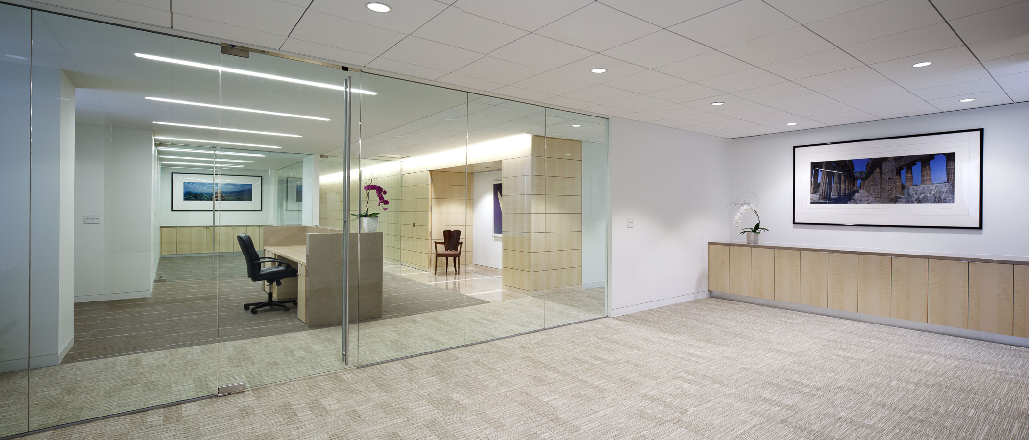 building lobby with large mirrored wall